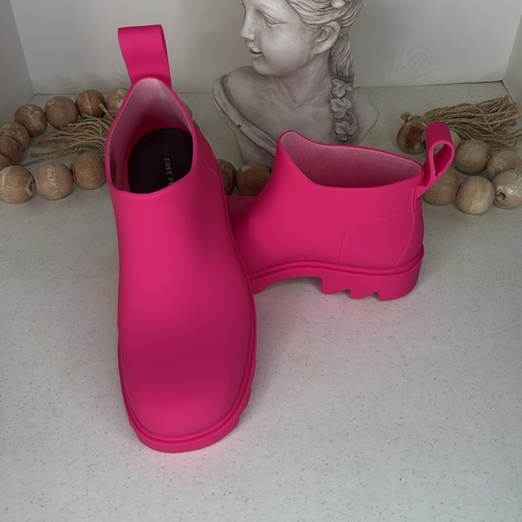 FREE PEOPLE High Street Womens Rain Boots Sz 6 - Picture 6 of 10